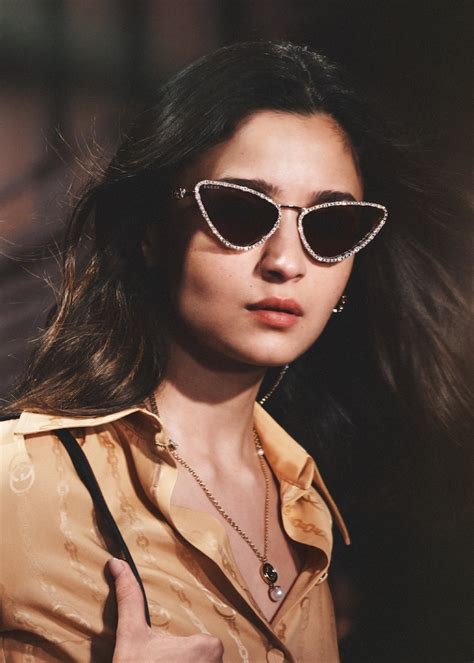 Gucci Eyewear Spring 2024 Campaign: A View of Milan 